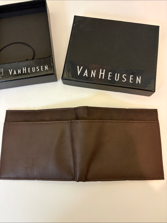 Van Heusen Brown Leather Bi-Fold Wallet with Elastic Band main image 3